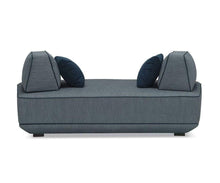 Load image into Gallery viewer, Durante Sofa