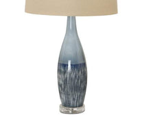 Load image into Gallery viewer, Lesja Lamp
